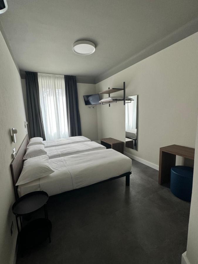 Hotel 22 Marzo Milano Exteriör bild