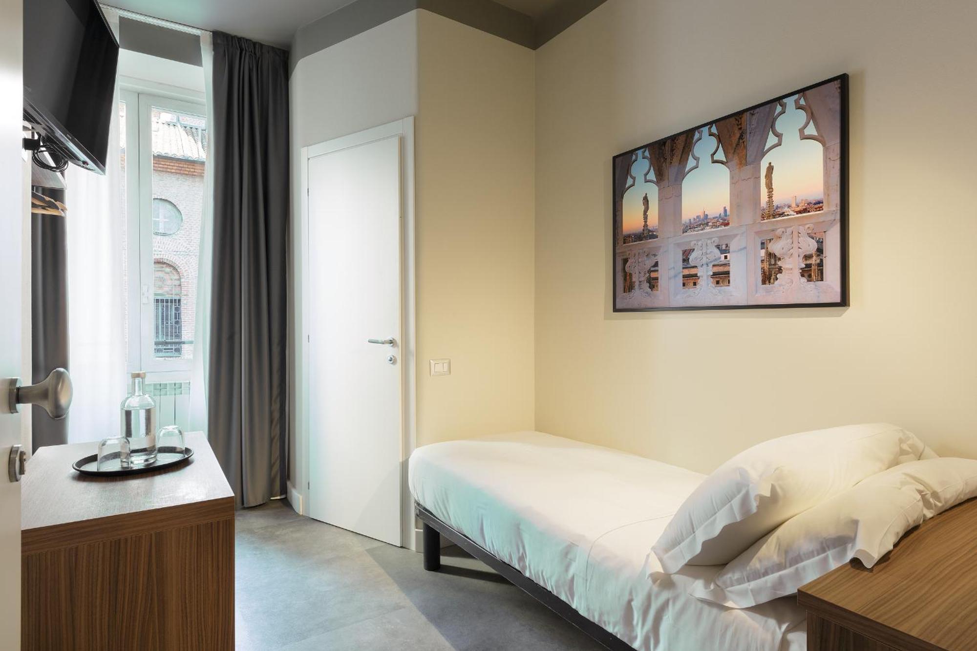 Hotel 22 Marzo Milano Exteriör bild